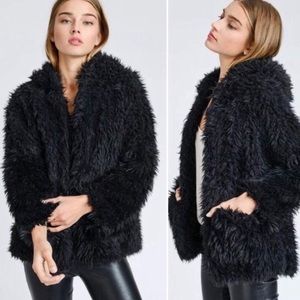 🆕 Sophia Cozy Sherpa Jacket - BLOGGER FAVORITE